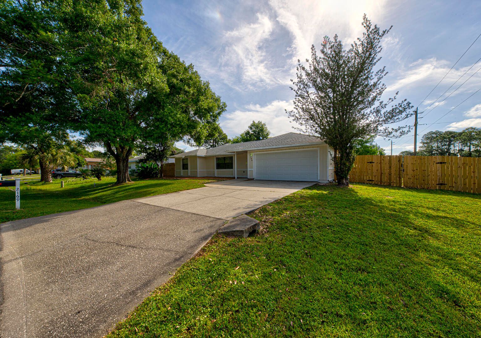 2169 Wagonwheel Ave SE Palm Bay, FL 32909 - Thumbnail 4