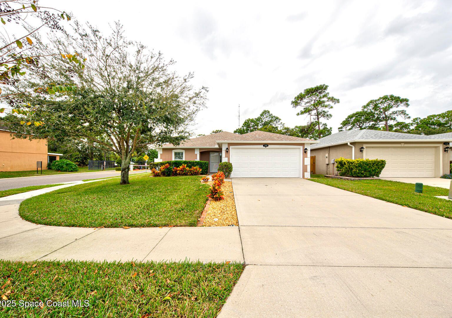 106 Mason Dr Titusville, FL 32780 - Thumbnail 4