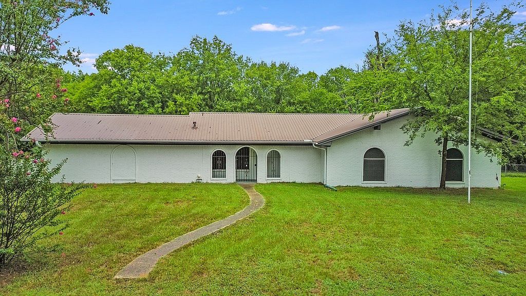 203 S Hogg St Streetman, TX 75859 - Thumbnail 4