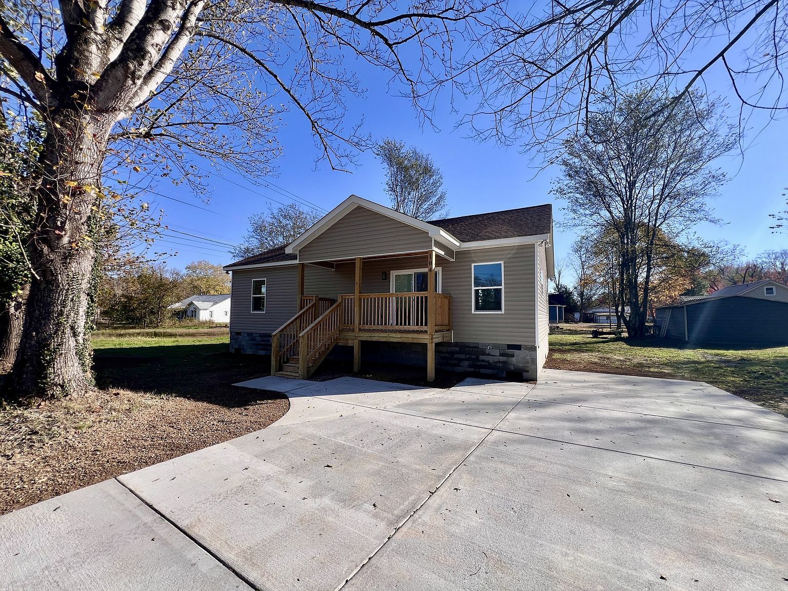 104 Fairground Dr Waverly, TN 37185 - Thumbnail 4