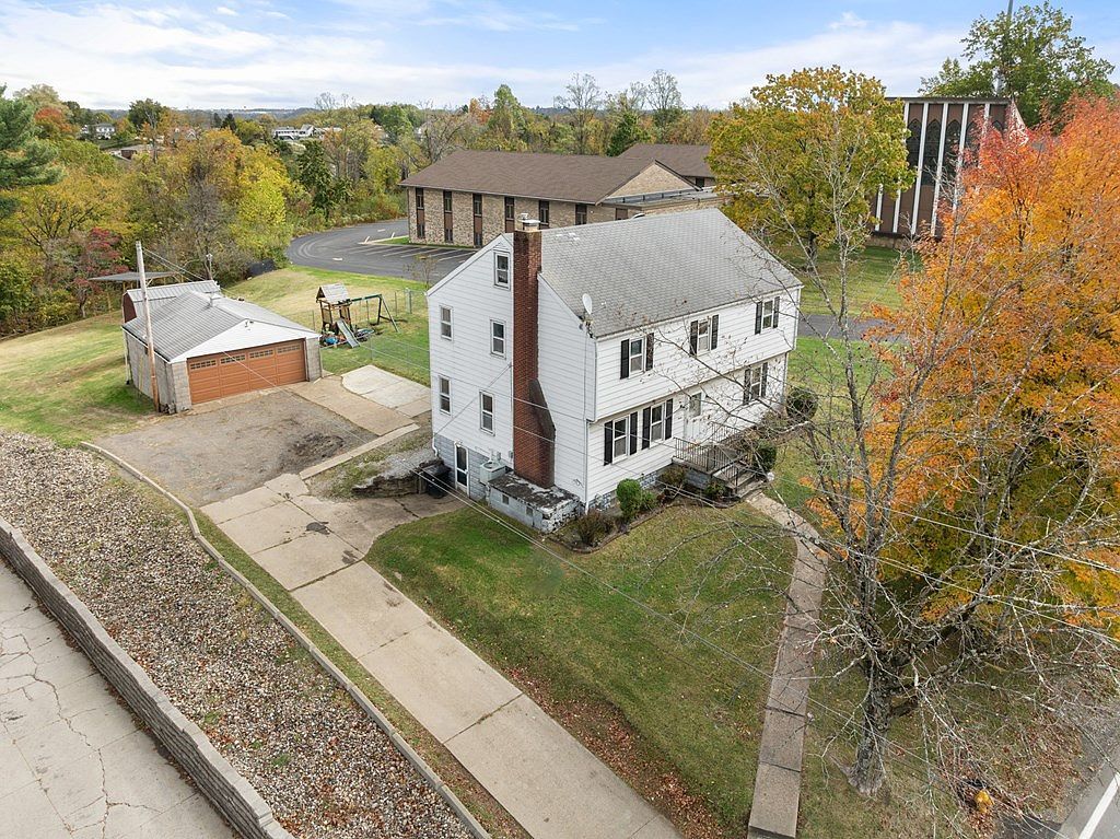 12 Ridgecrest Rd Wheeling, WV 26003 - Thumbnail 4