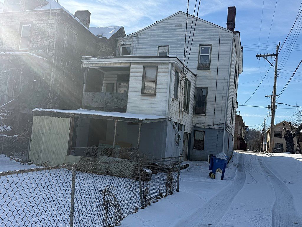 108 S Penn St Wheeling, WV 26003 - Thumbnail 4