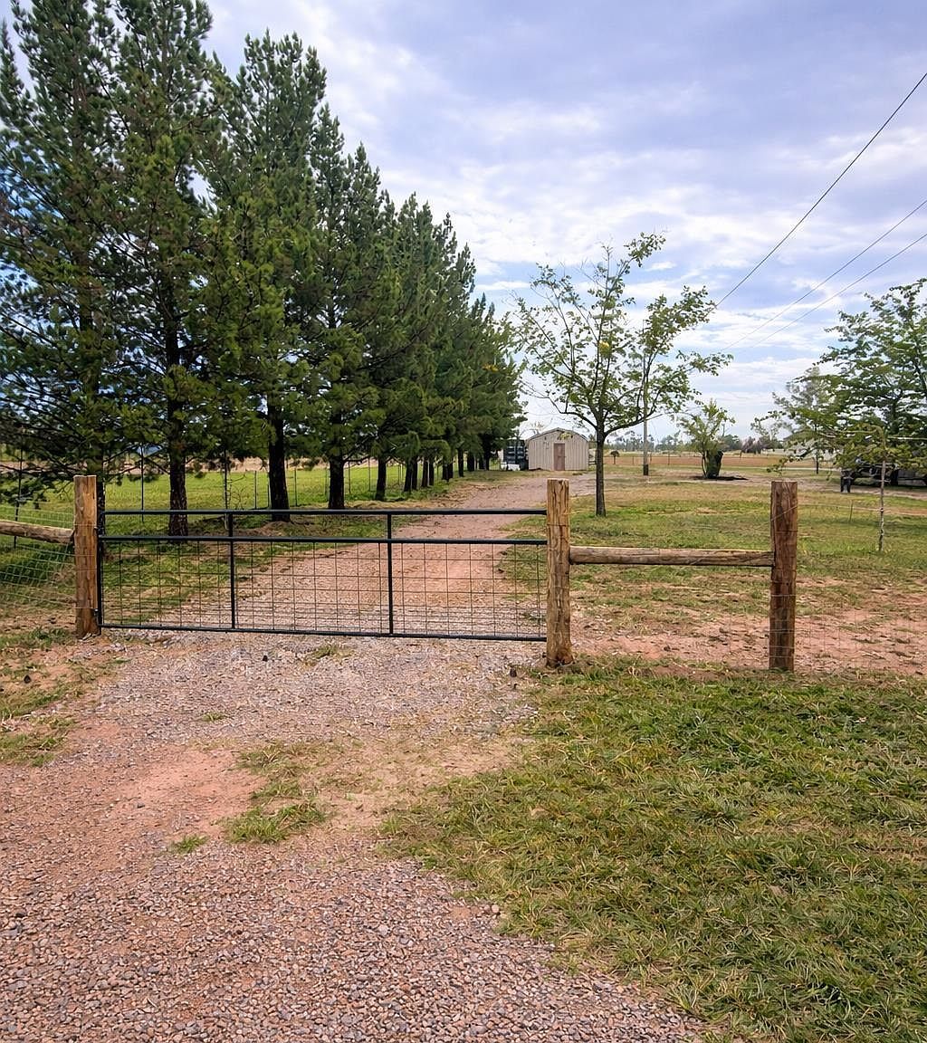 64 NW Bookout Rd Tularosa, NM 88352 - Thumbnail 4