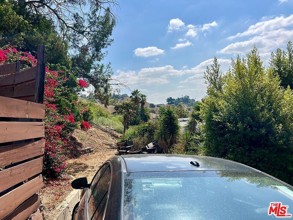 3634 Roseview Ave Los Angeles, CA 90065 - Thumbnail 4