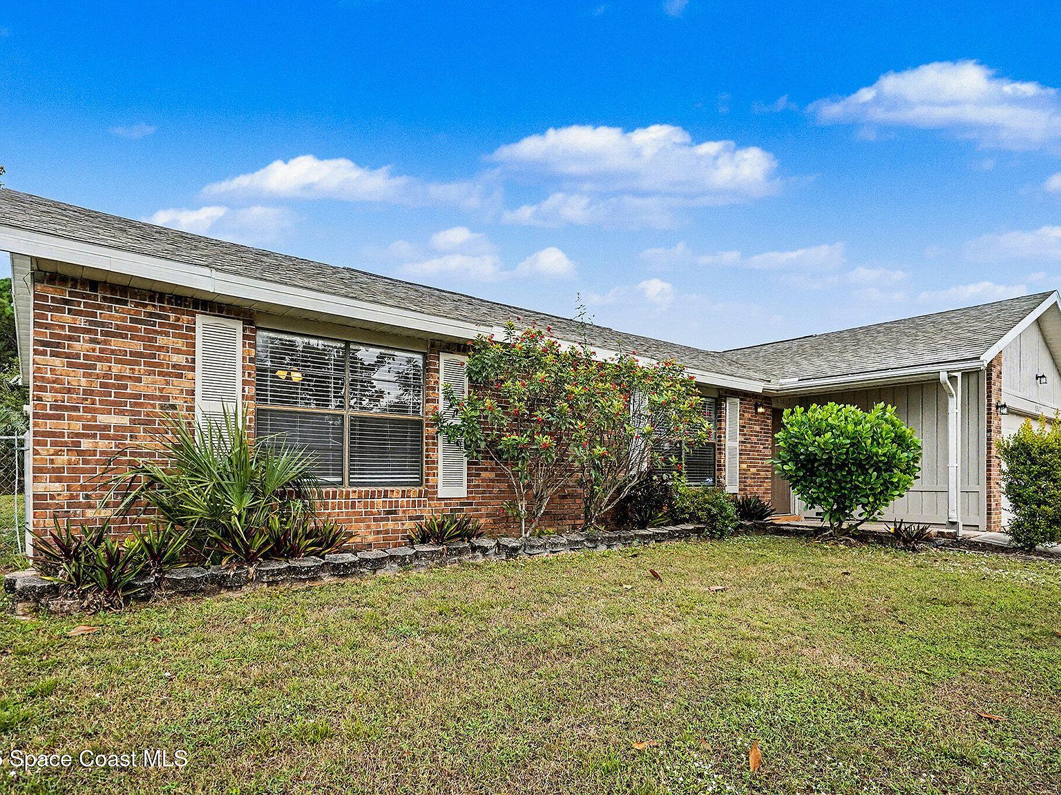 1337 Pakenham St NW Palm Bay, FL 32907 - Thumbnail 4