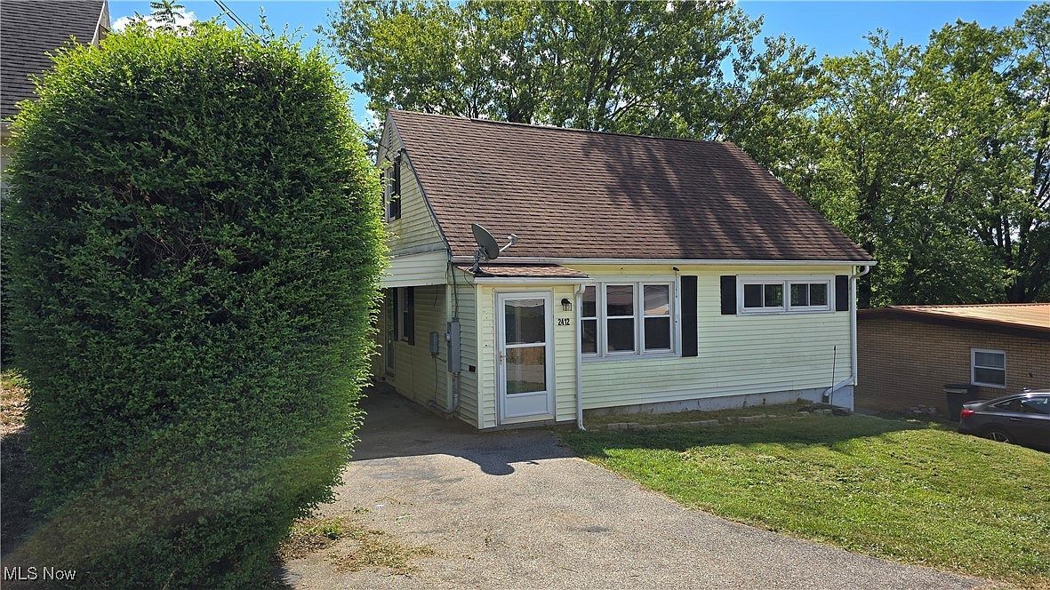 2412 Highland Ave Parkersburg, WV 26101 - Thumbnail 4