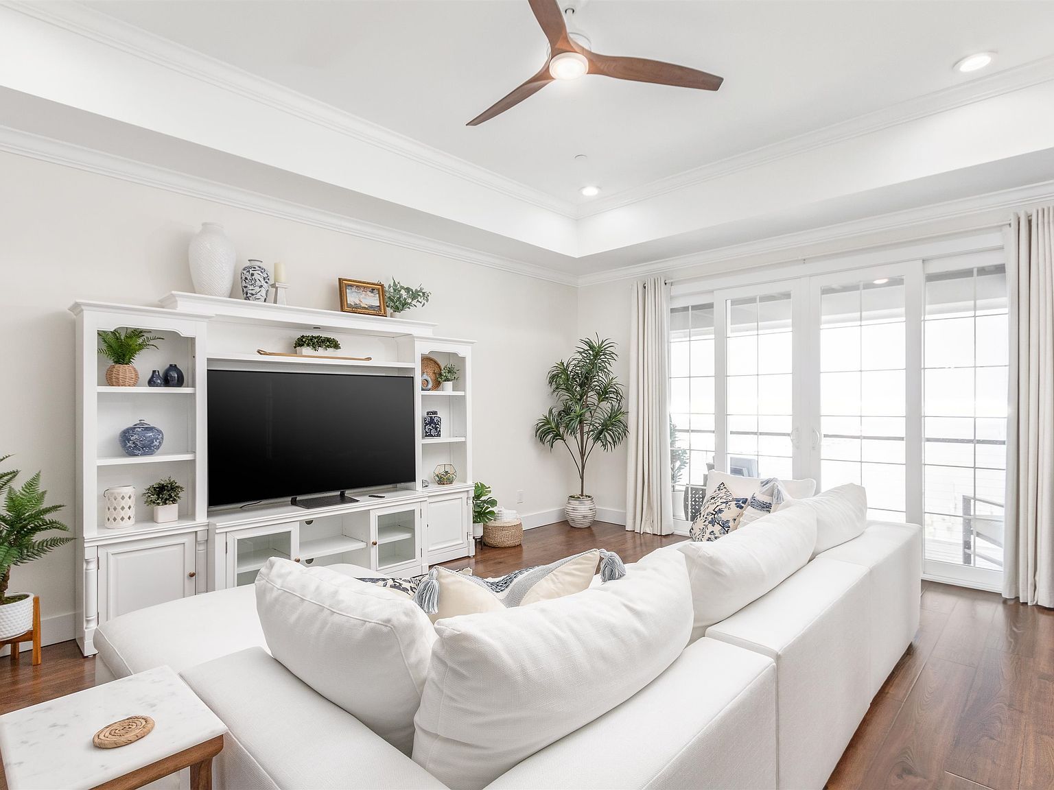 211 2nd St Saint Augustine, FL 32080 - Thumbnail 4