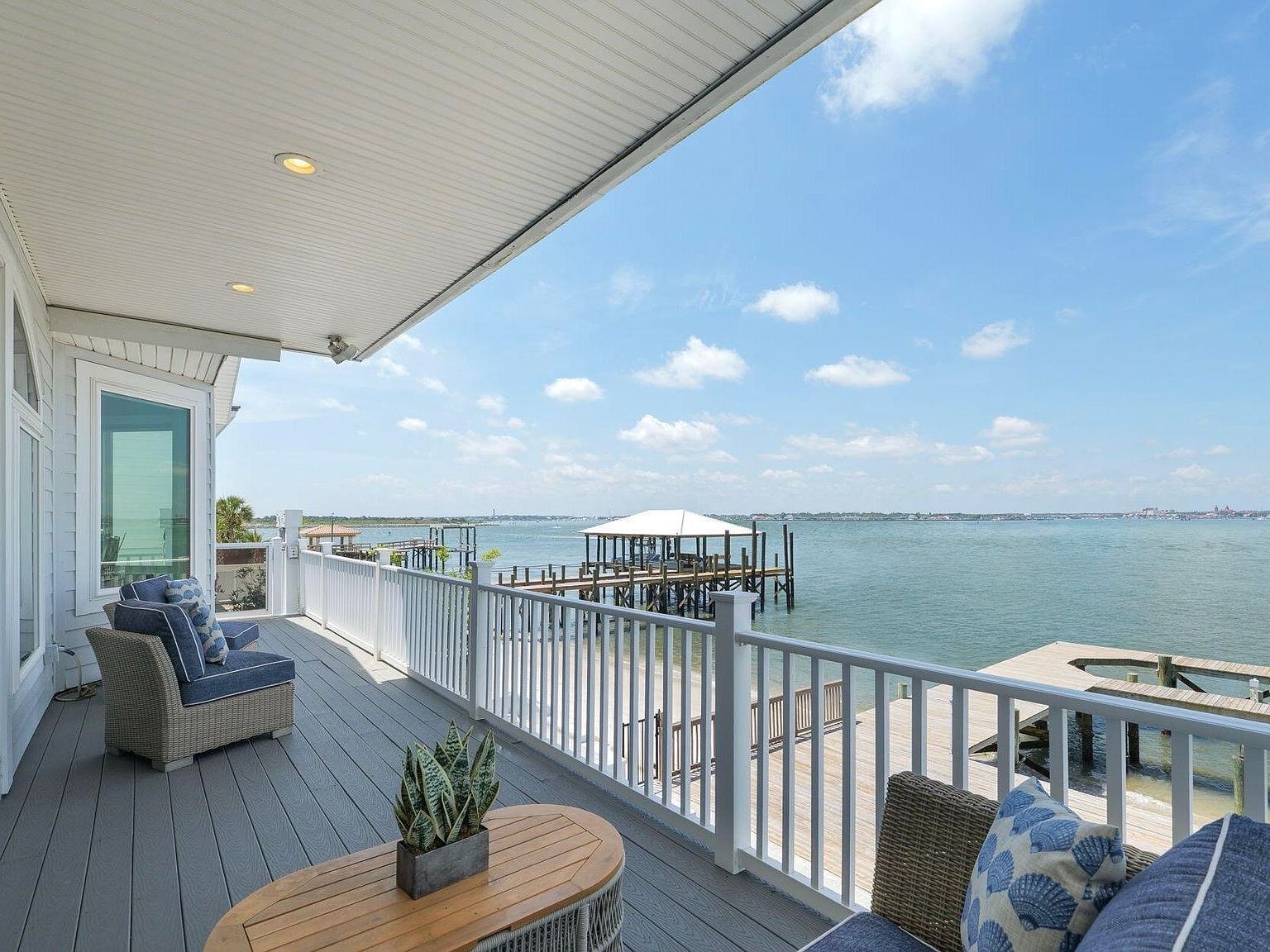 401 Porpoise Point Dr Saint Augustine, FL 32084 - Thumbnail 4