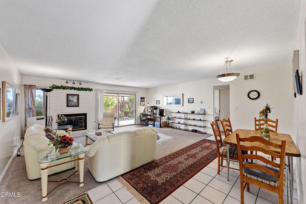 2251 Camilar Dr Camarillo, CA 93010 - Thumbnail 4