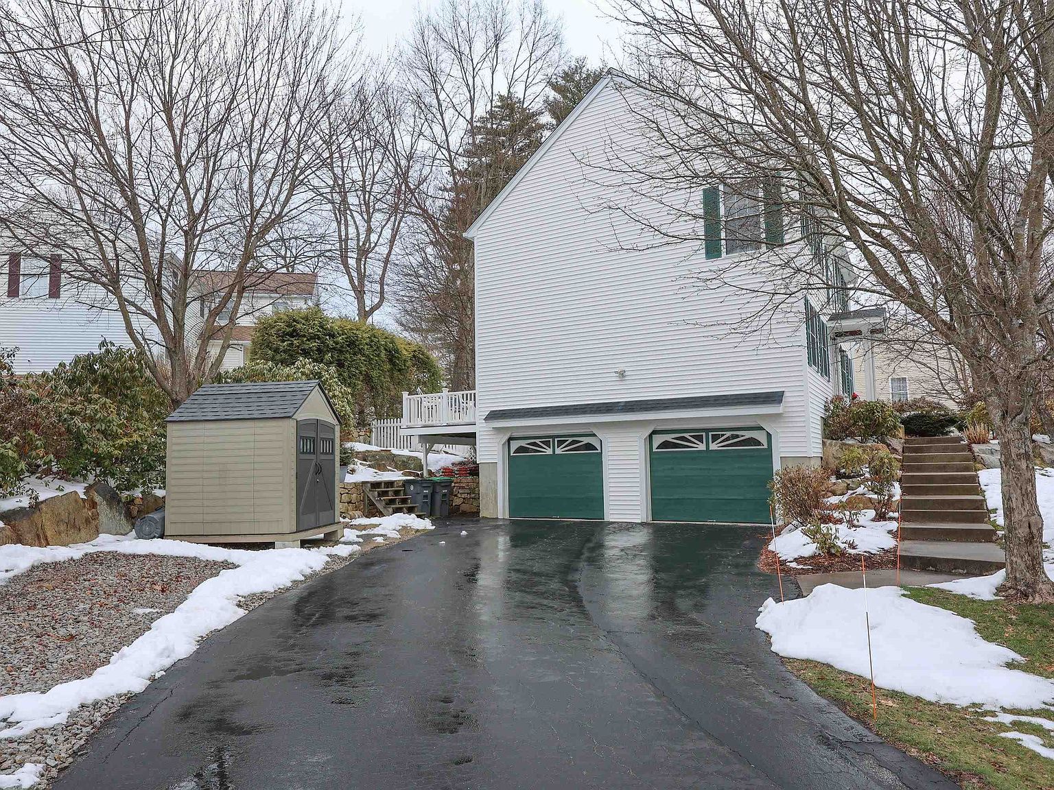 19 Trent Rd Hooksett, NH 03106 - Thumbnail 4