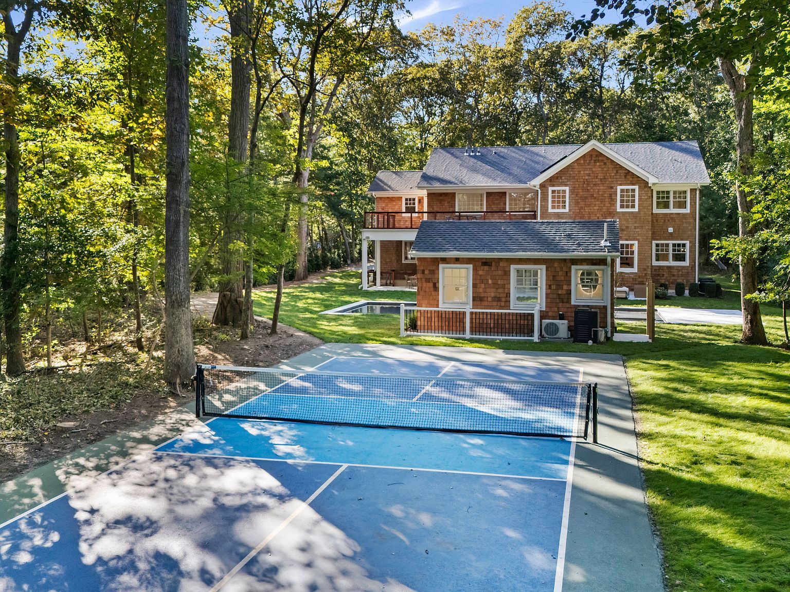 12 Garbis Ln East Hampton, NY 11937 - Thumbnail 4