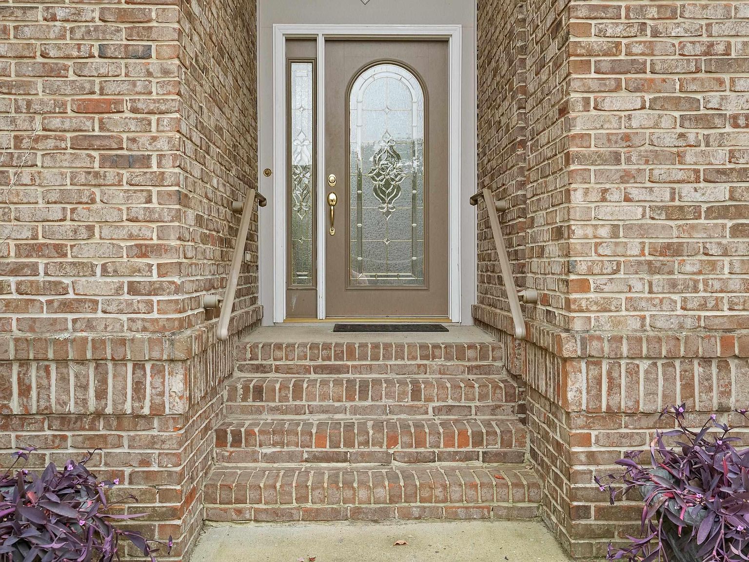 611 Longwood Pl Vestavia, AL 35226 - Thumbnail 4