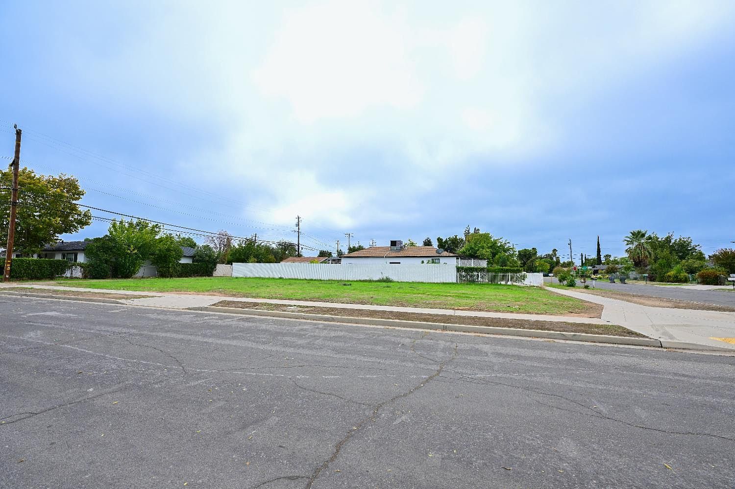 163 W Birch Ave Pinedale, CA 93650  | Land/Lot