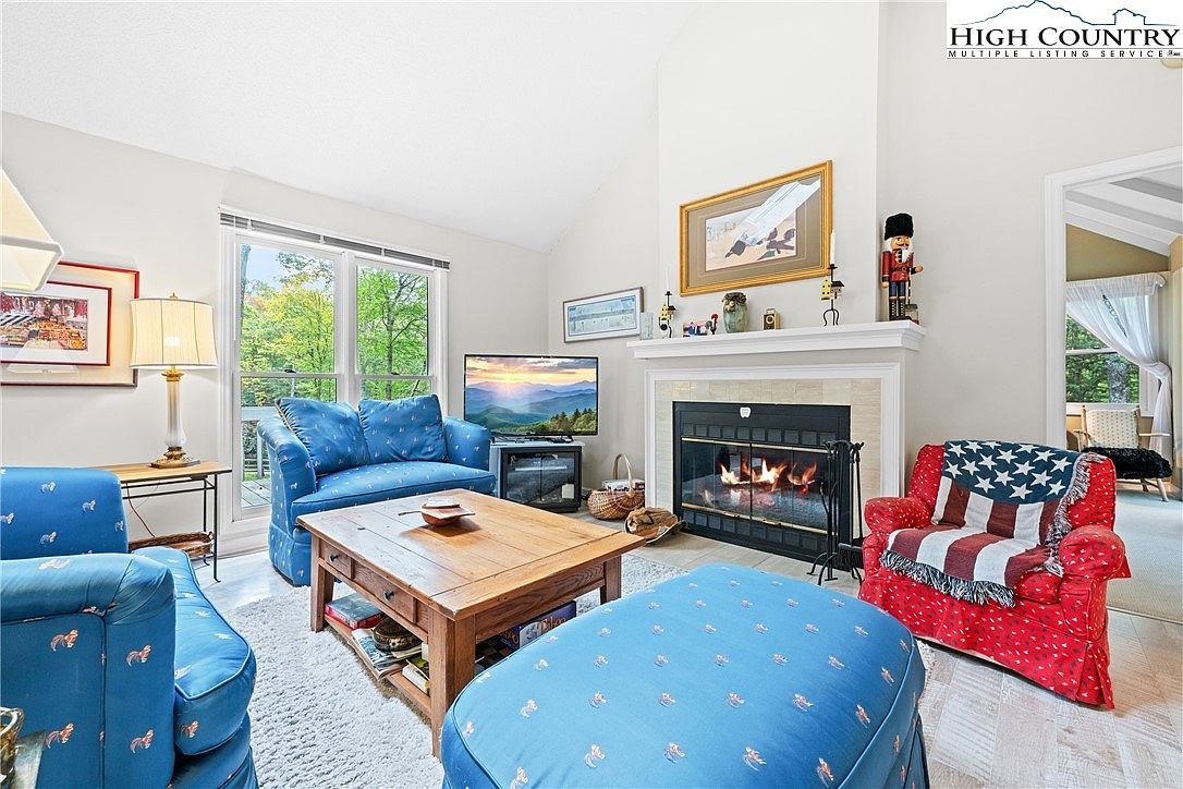 137 Staghorn Hollow Rd Banner Elk, NC 28604 - Thumbnail 4