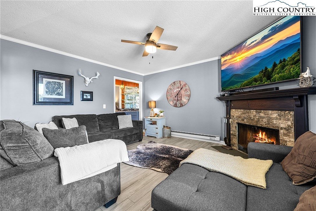 301 Pinnacle Inn Rd UNIT 3207 Banner Elk, NC 28604 - Thumbnail 4