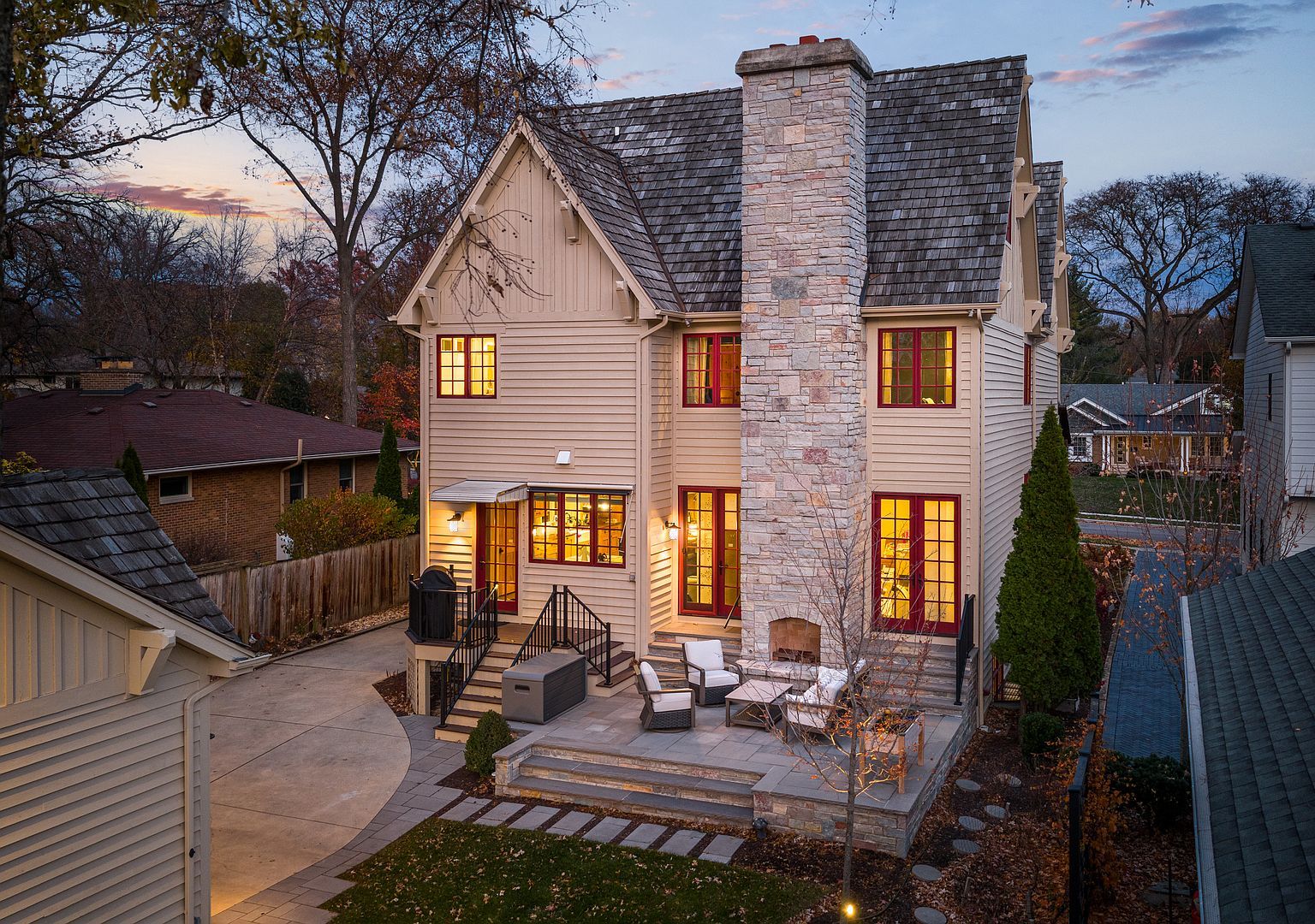 479 S Julian St Naperville, IL 60540 - Thumbnail 4