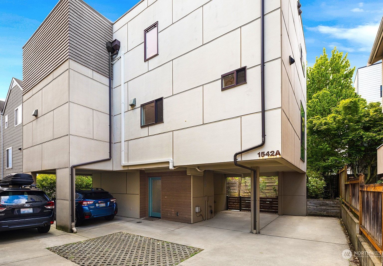 1542 NW 58th St #A Seattle, WA 98107 - Thumbnail 4