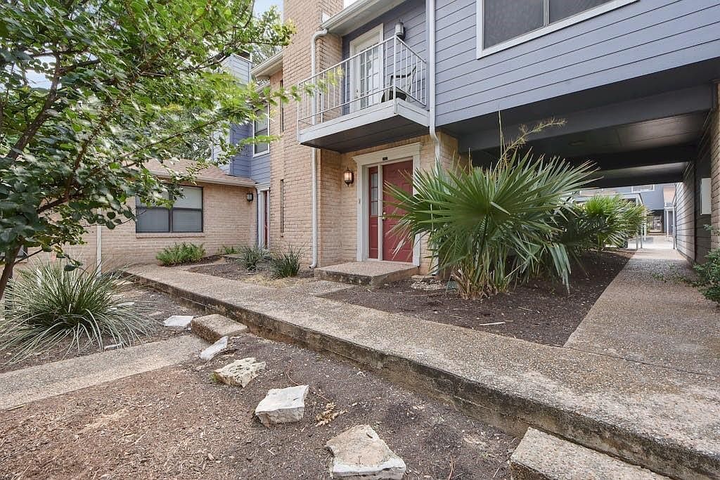 846 Banister Ln Austin, TX 78704 - Thumbnail 4