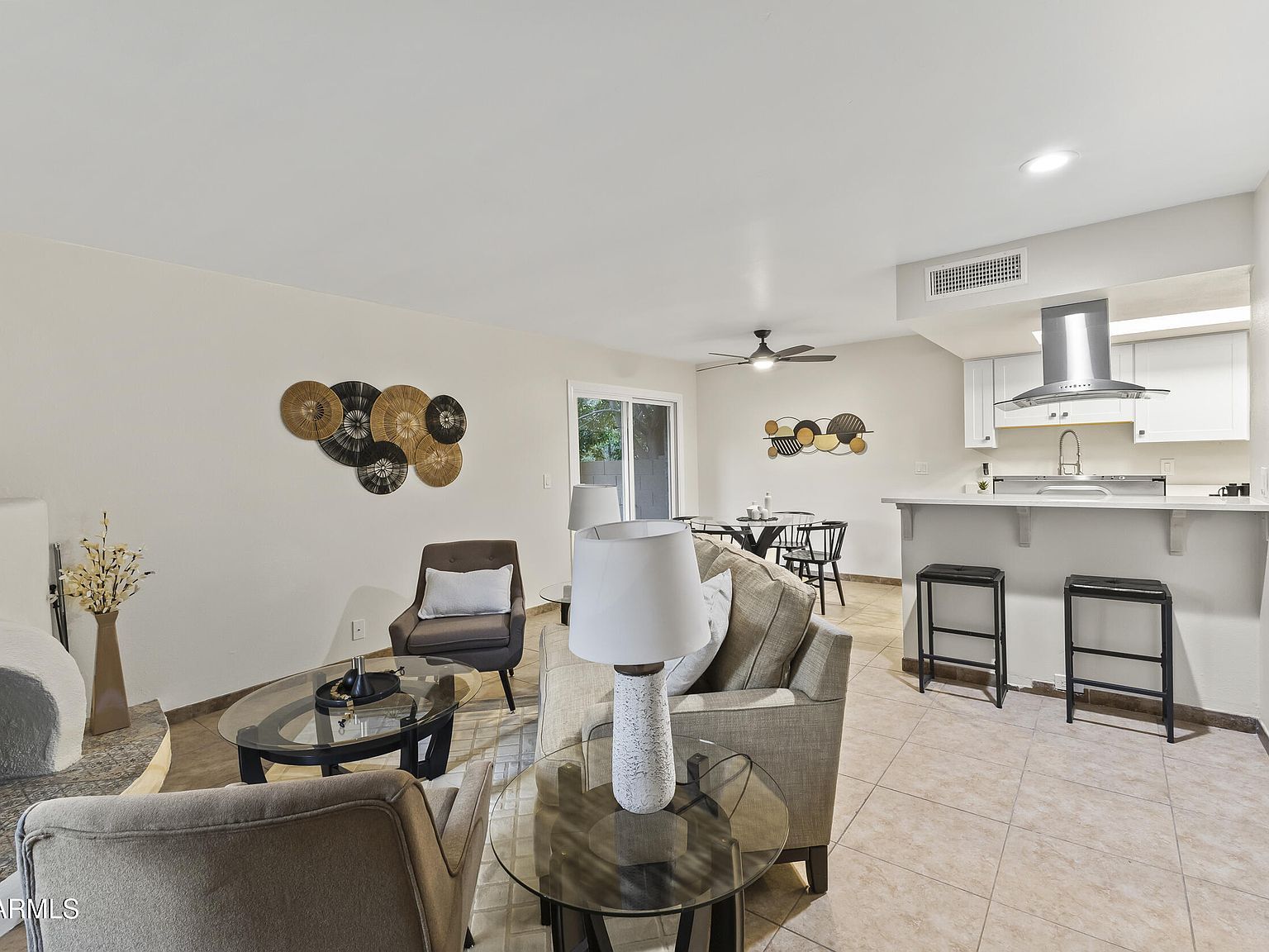 10408 N 11th St UNIT 2 Phoenix, AZ 85020 - Thumbnail 4