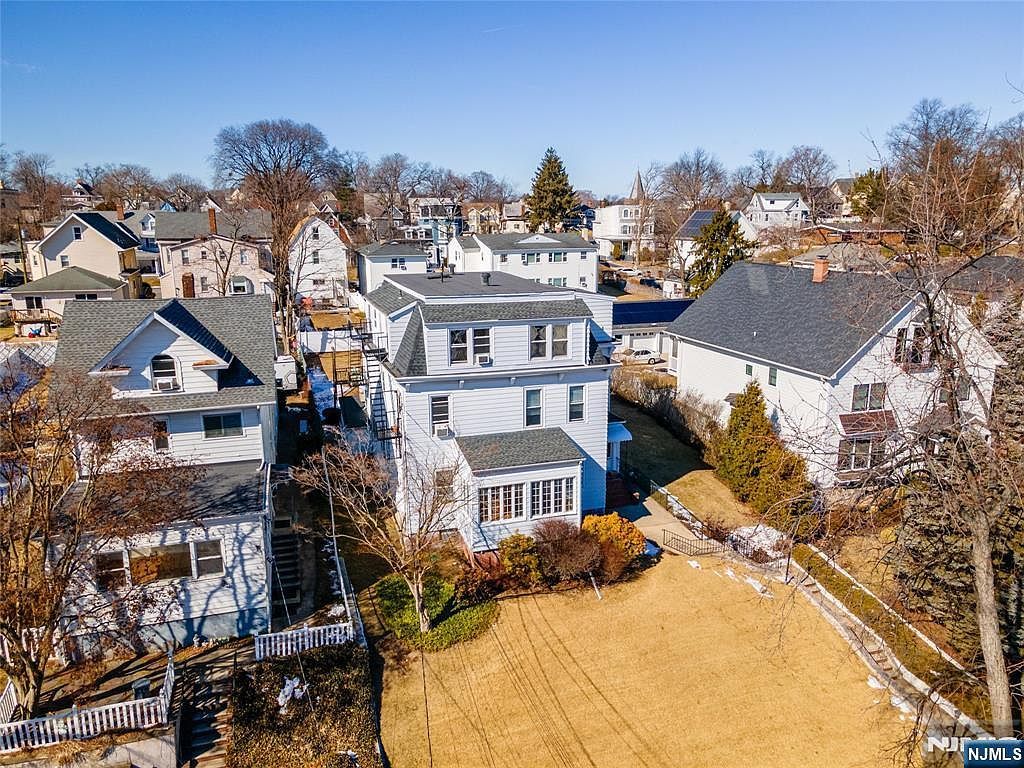 114 Orient Way Rutherford, NJ 07070 - Thumbnail 4