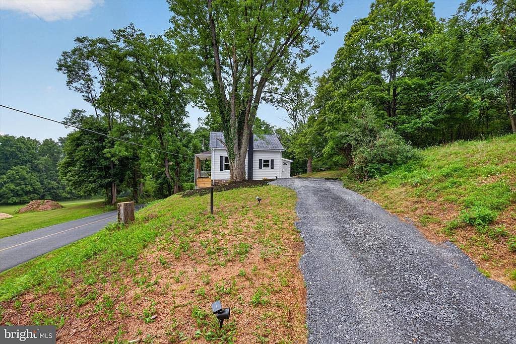 140 Creek Rd Shermans Dale, PA 17090 - Thumbnail 4