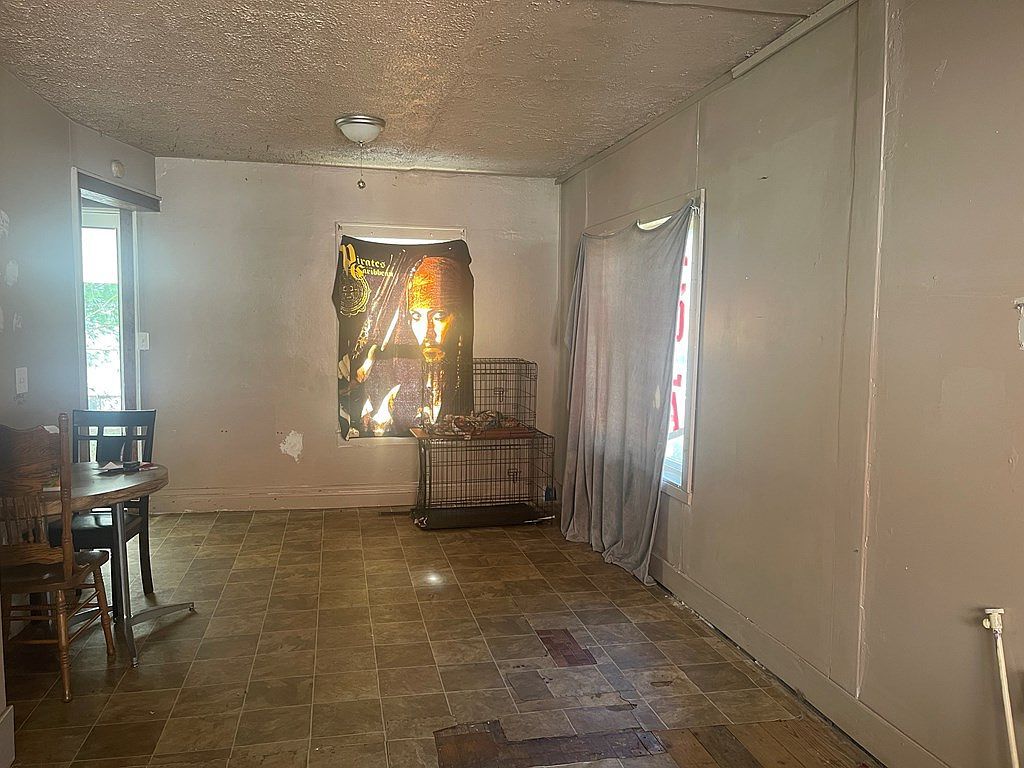 1310 S Kanawha St Beckley, WV 25801 - Thumbnail 4