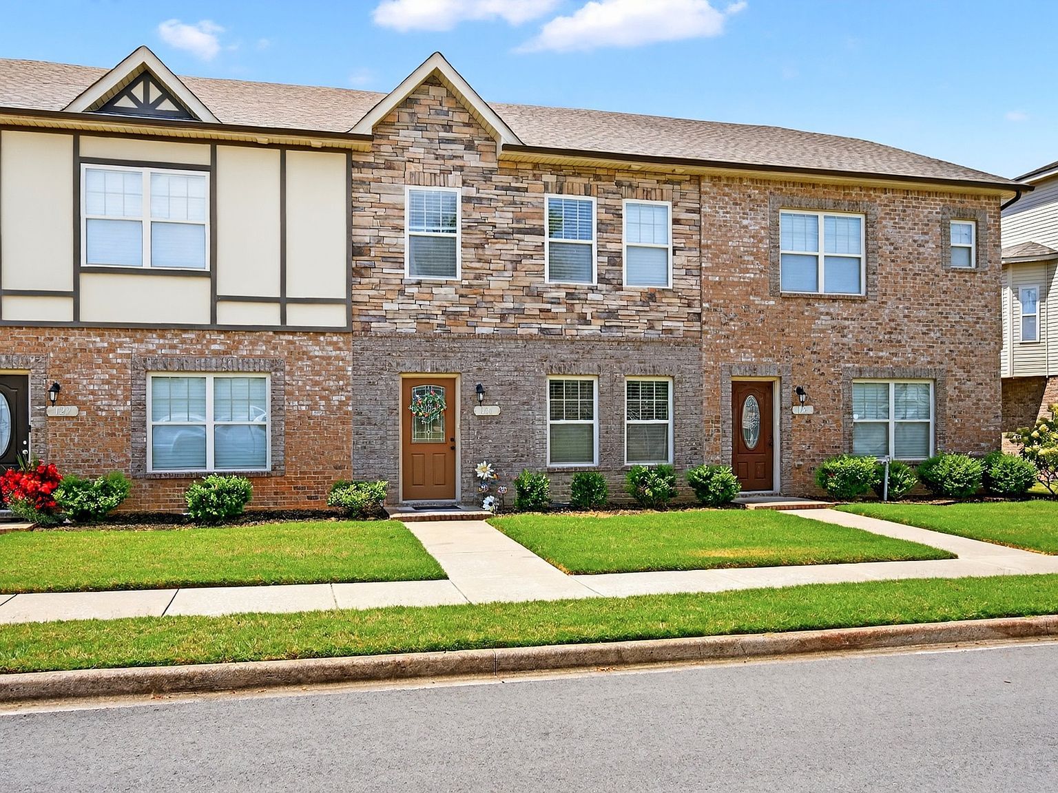 126 Turn Row Dr Clarksville, TN 37043 - Thumbnail 4