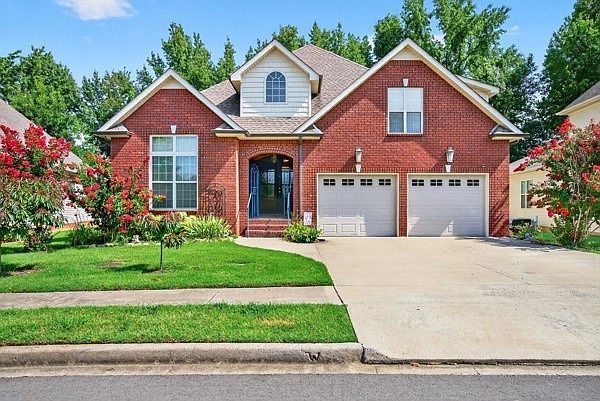 319 Turnberry Cir Clarksville, TN 37043 - Thumbnail 4