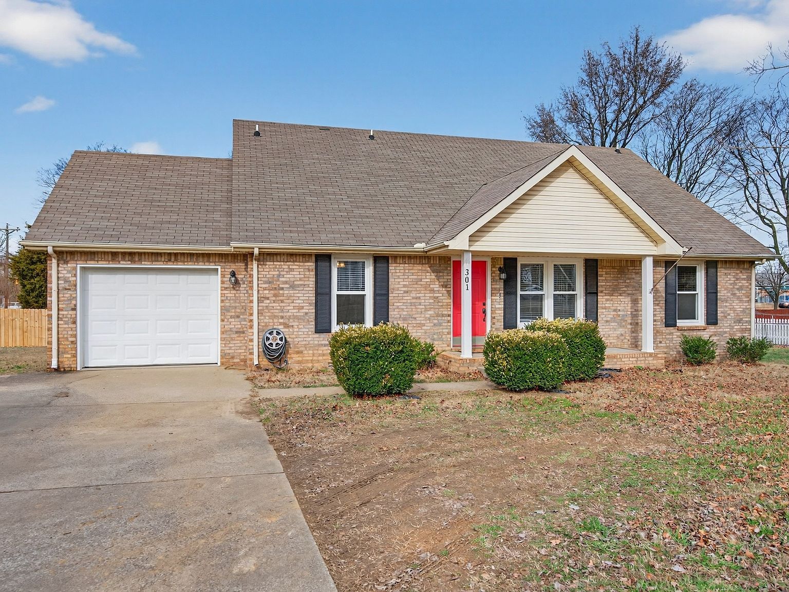 301 Marys Oak Dr Clarksville, TN 37042 - Thumbnail 4