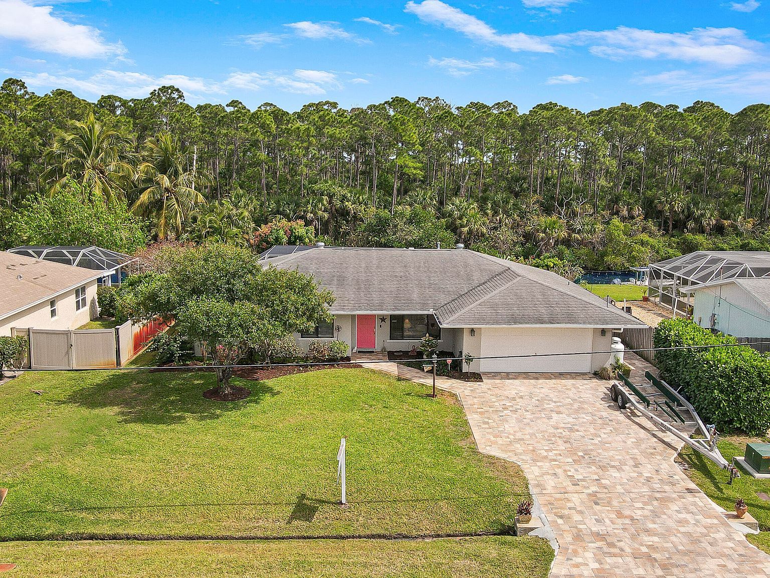 1389 SE Coral Reef St Port Saint Lucie, FL 34983 - Thumbnail 4