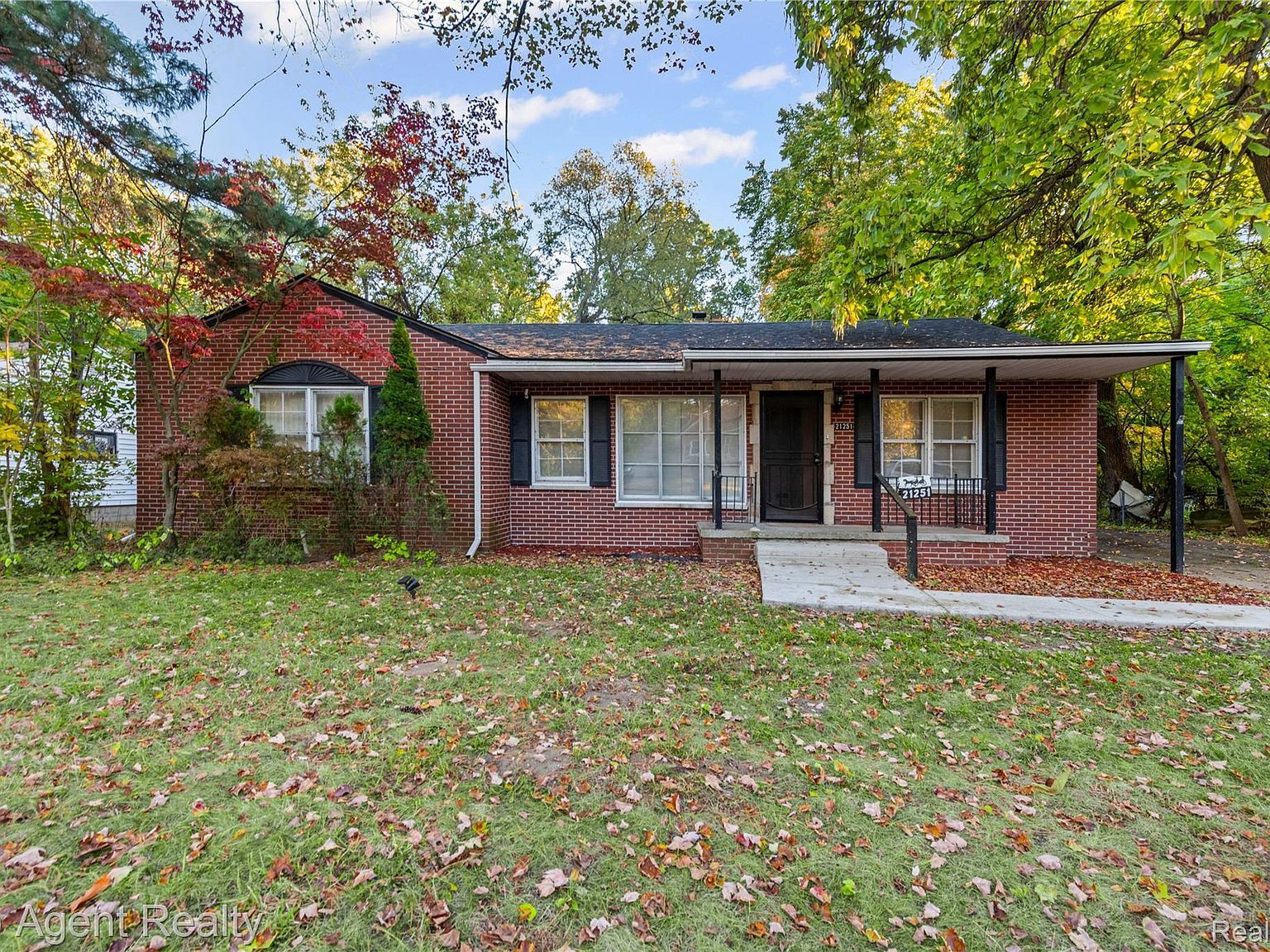 21251 8 1/2 Mile Rd Southfield, MI 48075 - Thumbnail 4