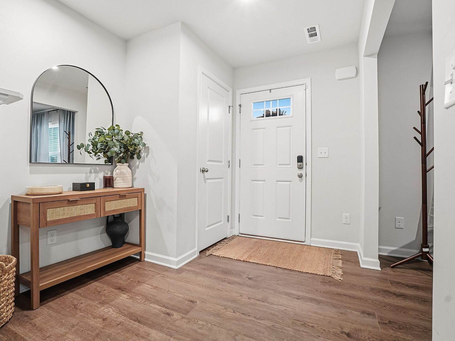 1147 Lisenbee Way Clarksville, TN 37042 - Thumbnail 4