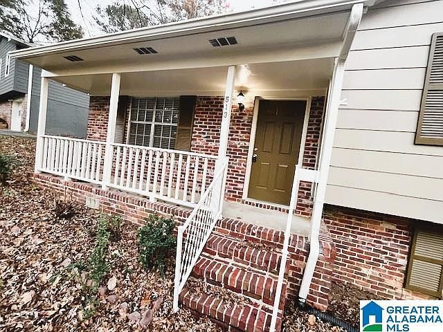 513 Conway Ln Birmingham, AL 35210 - Thumbnail 4