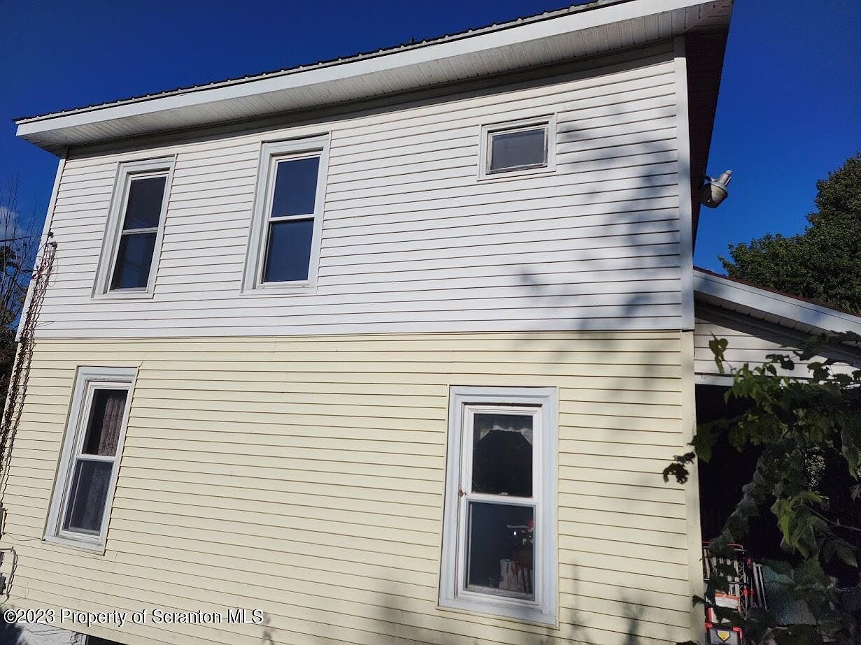 84 Washington St Susquehanna, PA 18847 - Thumbnail 4