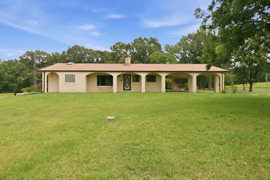 380 McIntosh Rd Paris, TN 38242 - Thumbnail 4