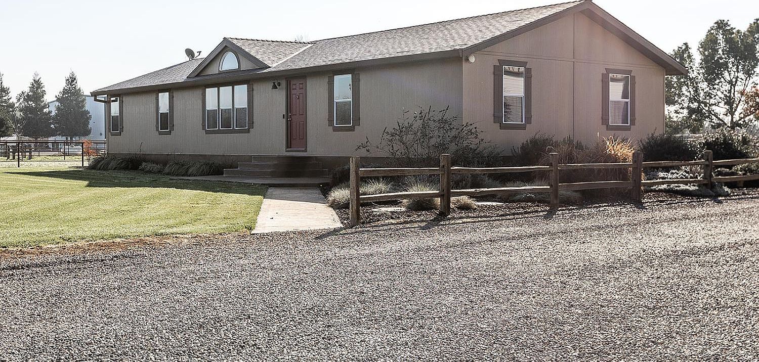 18041 Seidner Ave Escalon, CA 95320 - Thumbnail 4