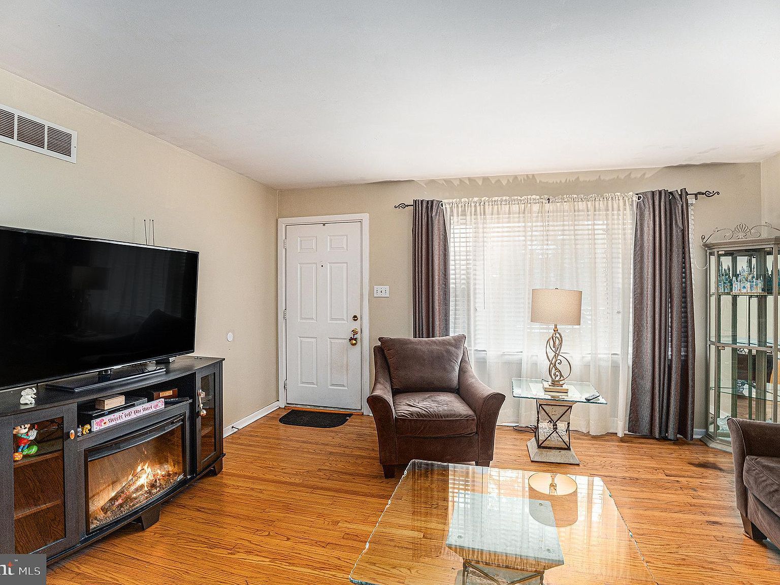 1585 Edgewood Ave Abington, PA 19001 - Thumbnail 4