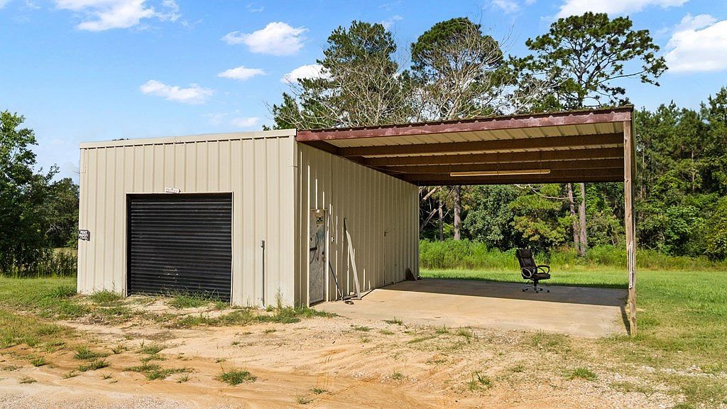 2106 County Road 249 Jasper, TX 75951 - Thumbnail 4