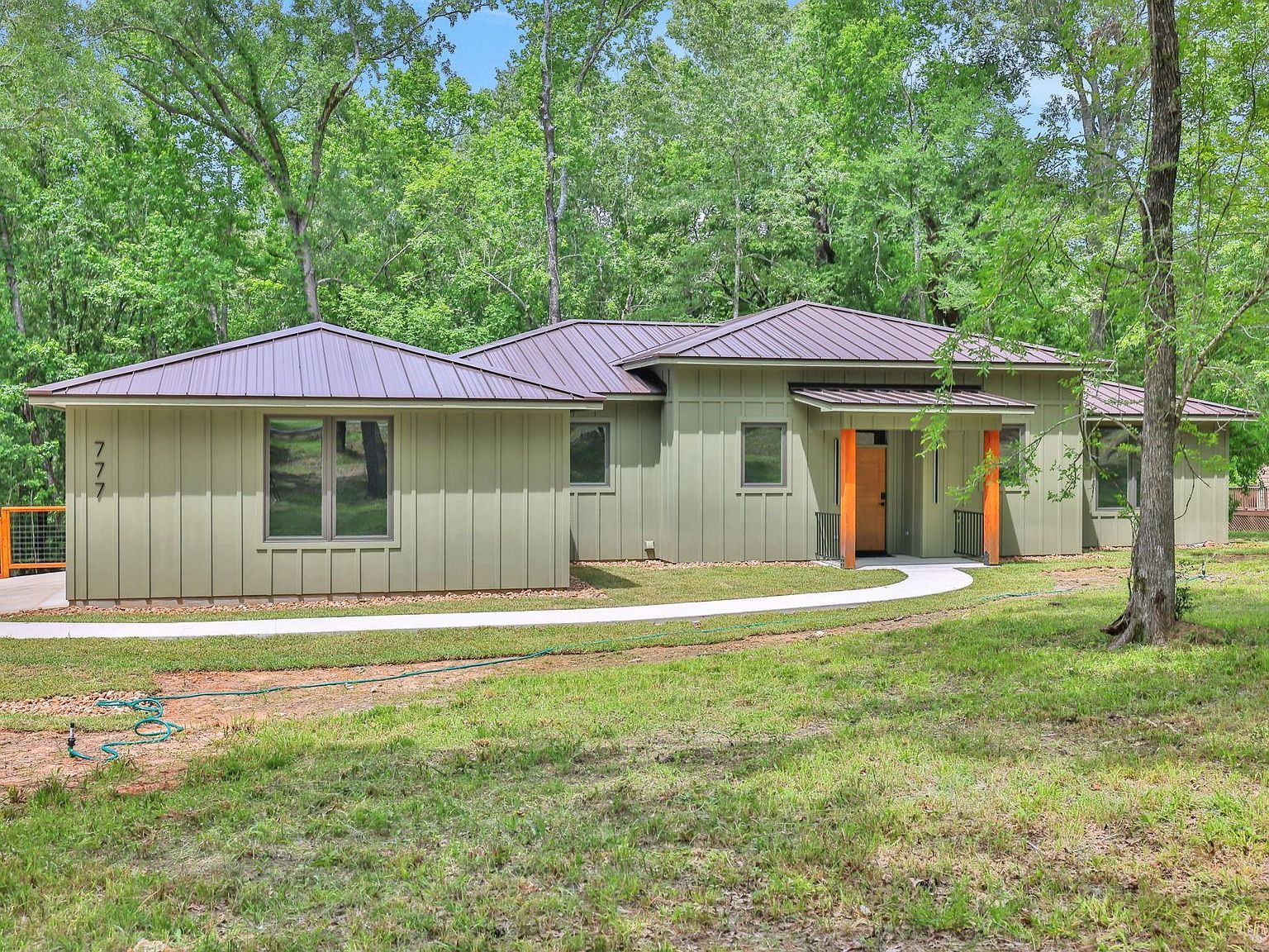 777 S Cape Royale Dr Coldspring, TX 77331 - Thumbnail 4