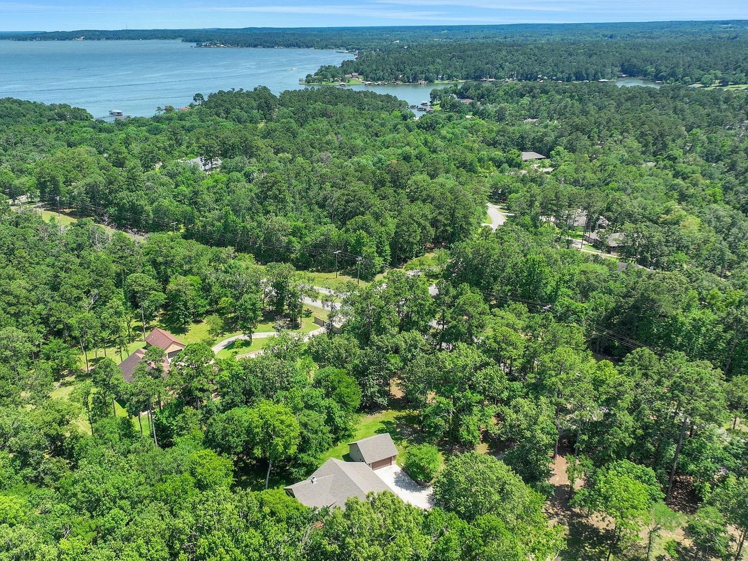 837 S Cape Royale Dr Coldspring, TX 77331 - Thumbnail 4