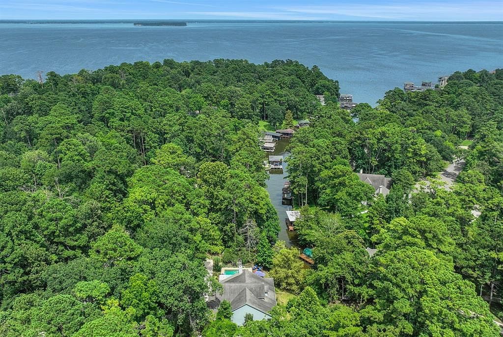 991 Kings Way Coldspring, TX 77331 - Thumbnail 4