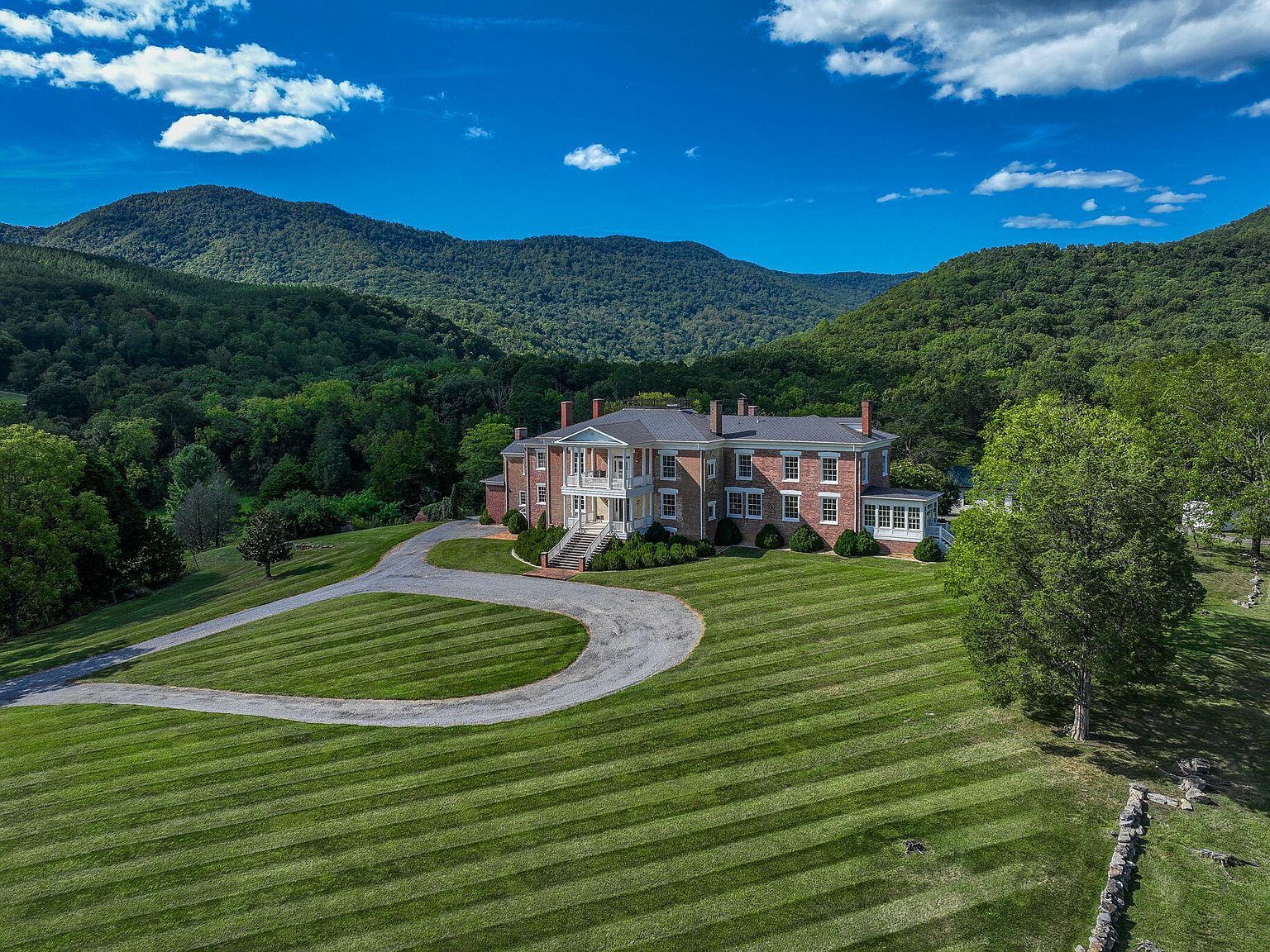 1066 Greyledge Rd Buchanan, VA 24066 - Thumbnail 4