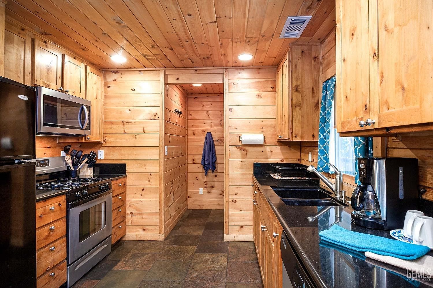 1632 Alta Sierra Rd Wofford Heights, CA 93285 - Thumbnail 4