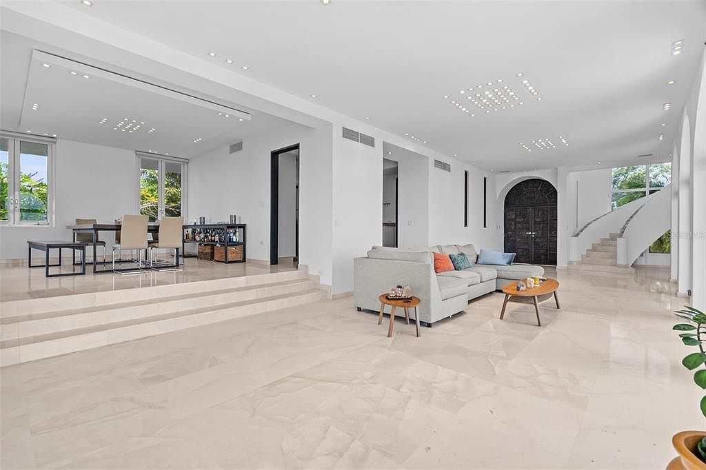 7 La Roca Guaynabo, PR 00969 - Thumbnail 4