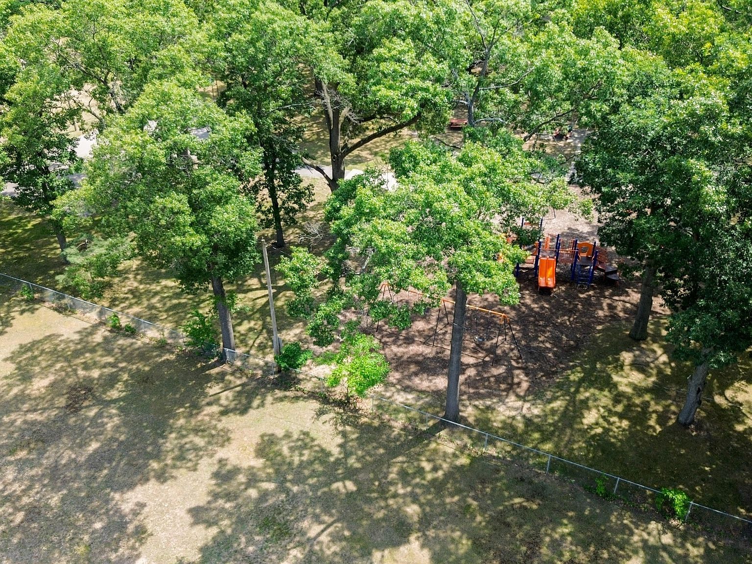 2874 McDermott St Muskegon, MI 49444 - Thumbnail 4