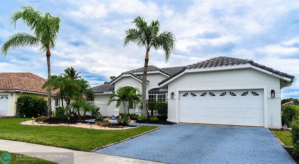 22392 Siesta Key Dr Boca Raton, FL 33428 - Thumbnail 4