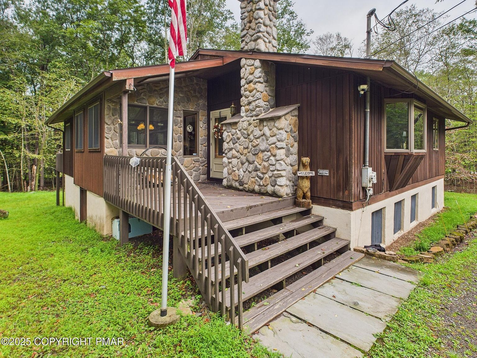 82 S Lehigh River Dr Gouldsboro, PA 18424 - Thumbnail 4