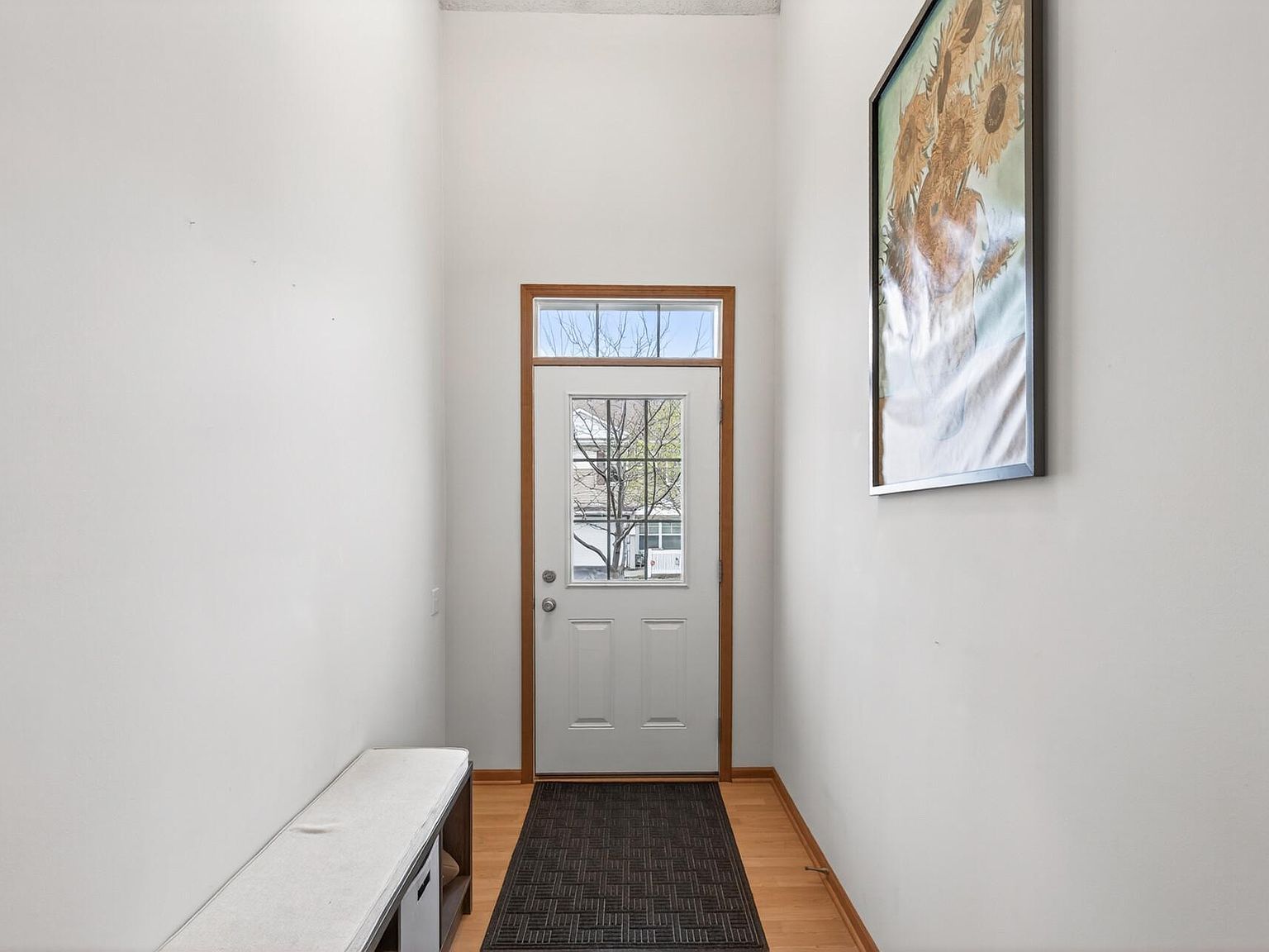 10859 Kingsfield Ln Woodbury, MN 55129 - Thumbnail 4