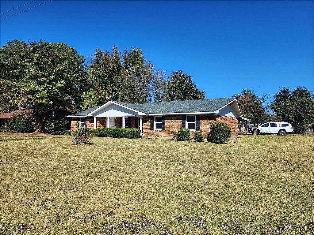 2761 Forsyth Ln Montgomery, AL 36116 - Thumbnail 4