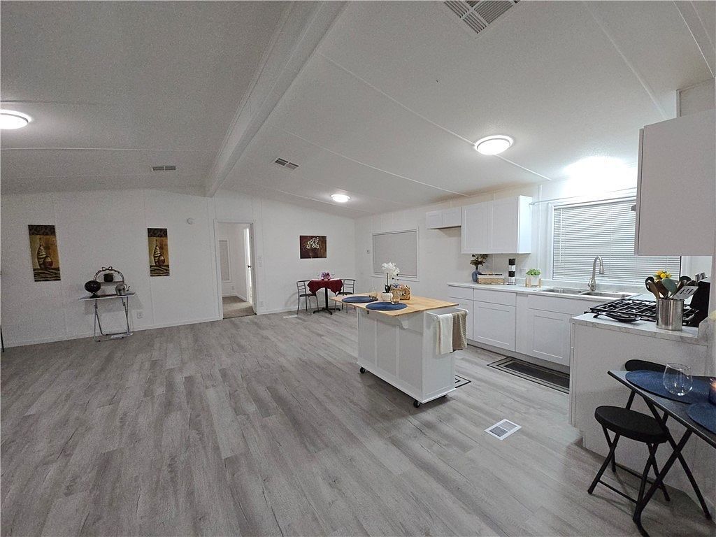 959 Riverview Cv Bullhead City, AZ 86442 - Thumbnail 4